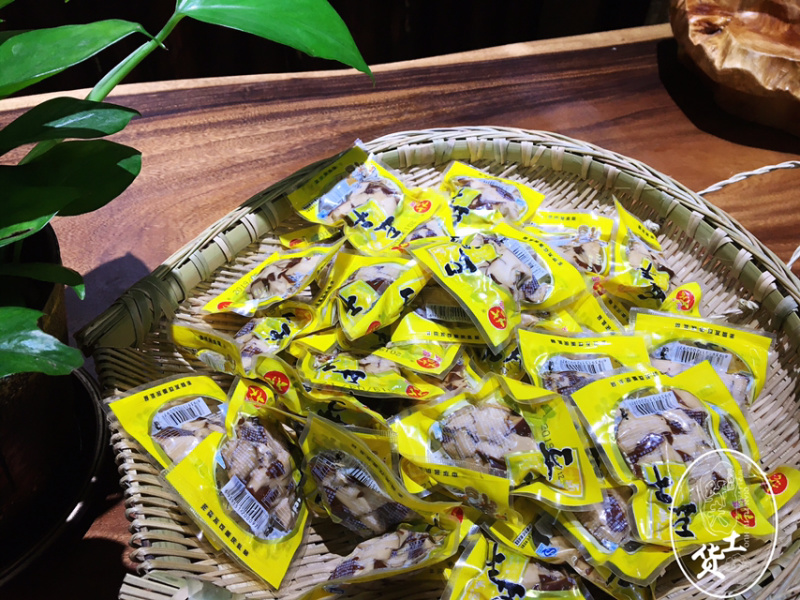 羊角双鸽豆干10克散装麻辣泡椒五香烧烤牛肉味