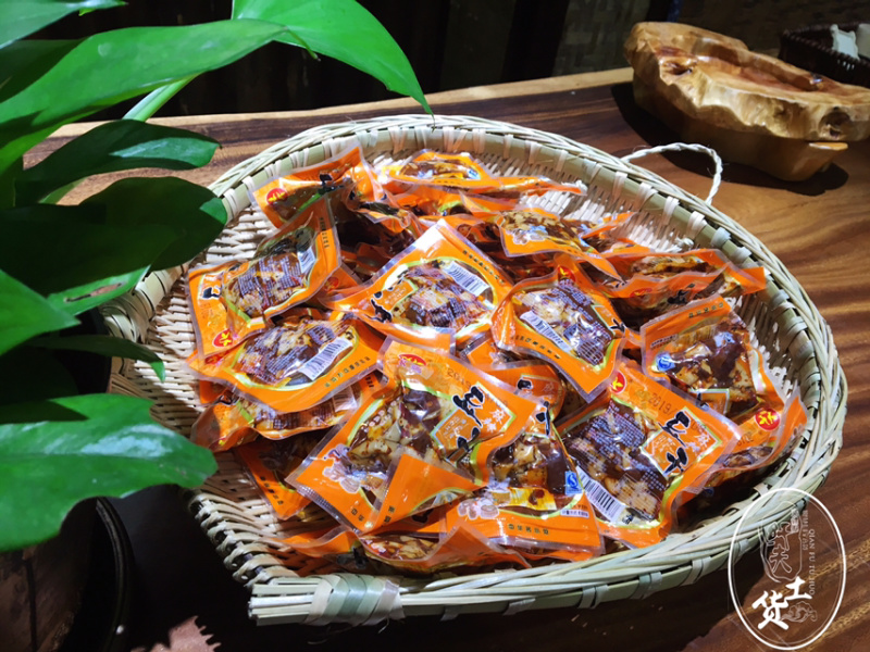 羊角双鸽豆干10克散装麻辣泡椒五香烧烤牛肉味