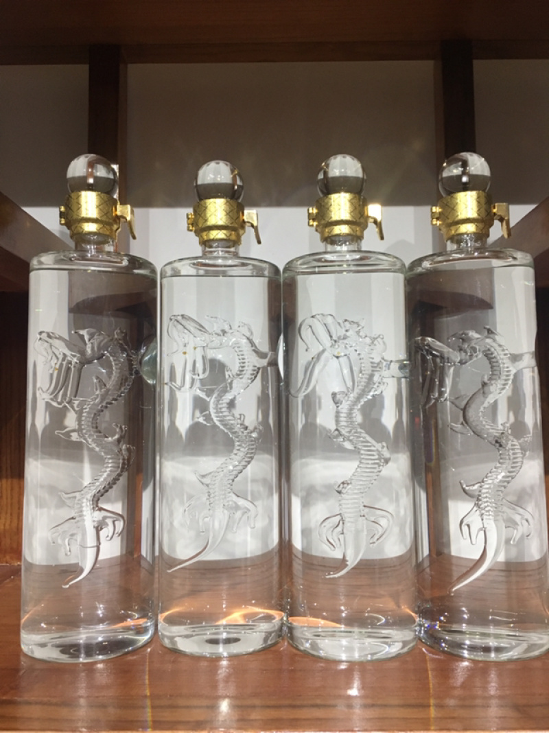 火龙果酿造52度白酒