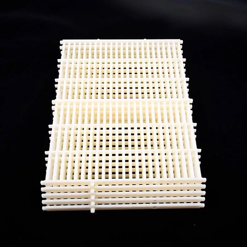 蜂具批发中蜂塑料隔王珊隔王板标准尺寸塑料隔王珊中锋蜂箱用