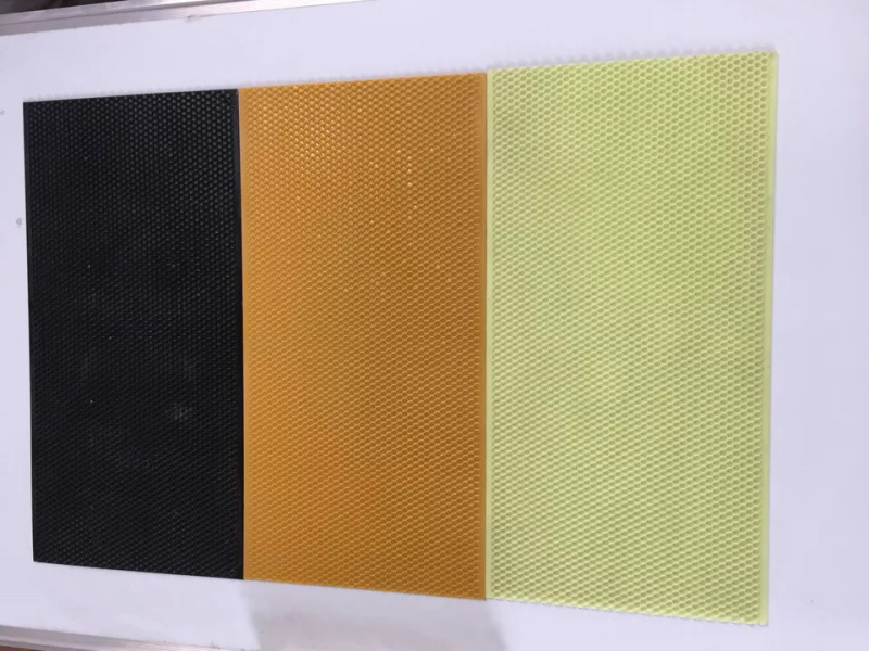 厂家批发优质三色塑料巢础中蜂意蜂巢础经久耐用养蜂工具