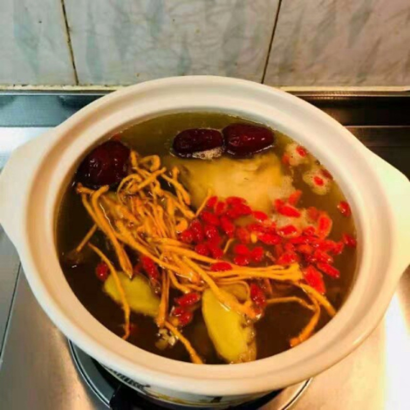 无硫虫草菇