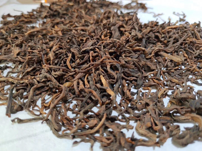 2016年布朗山宫廷金芽熟茶小青柑原料