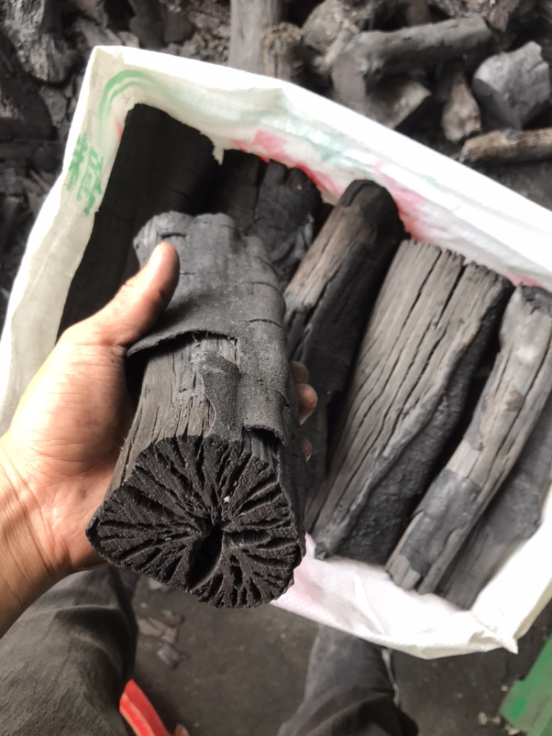 荔枝木炭