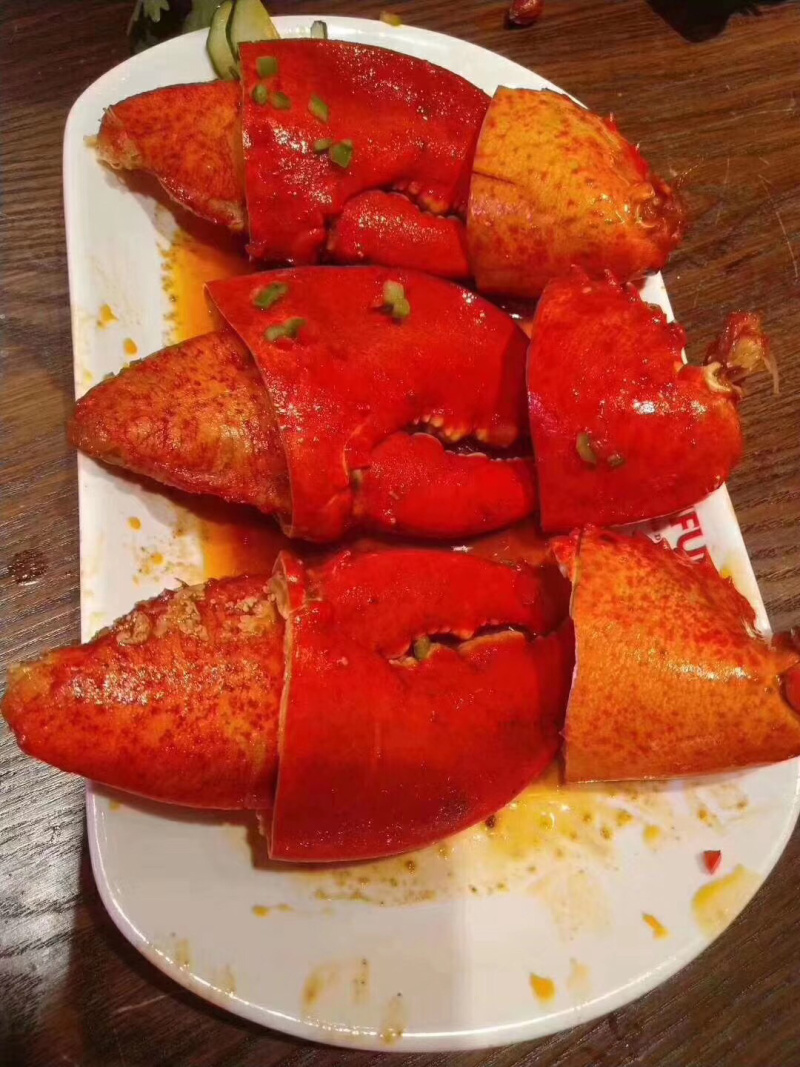 生冻波士顿龙虾钳现货供应！这种生活在在北大西洋的美洲海岸