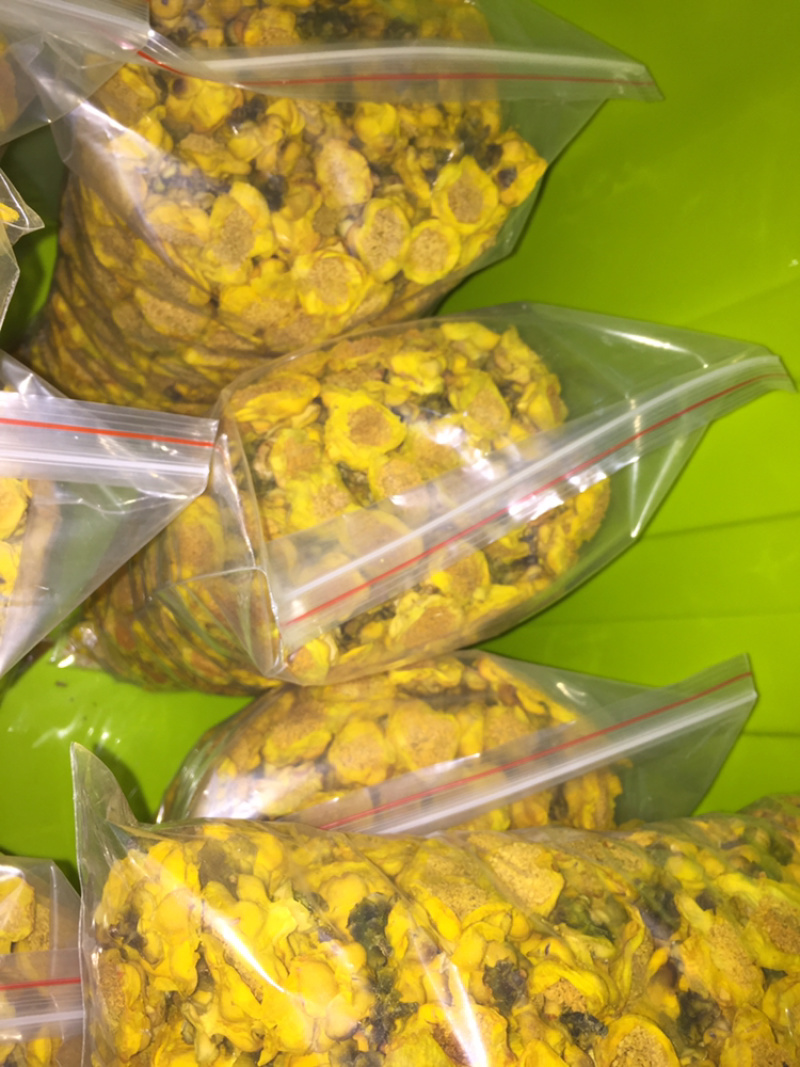 防城防普金花茶烘干花