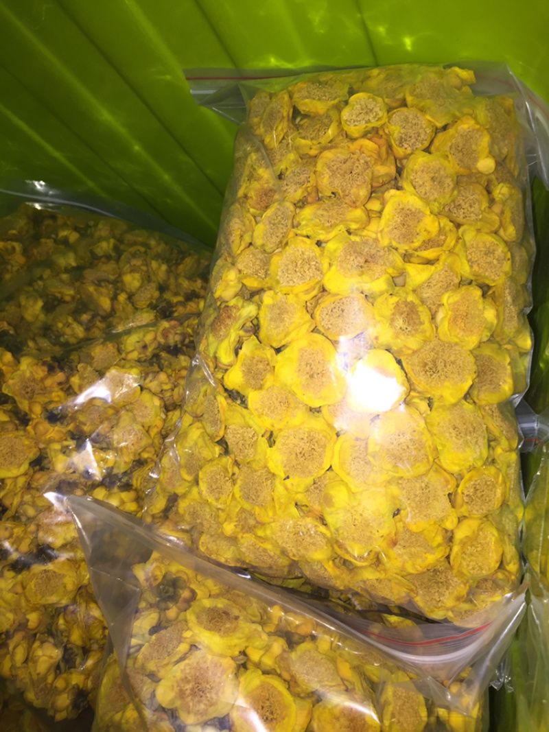 防城防普金花茶烘干花