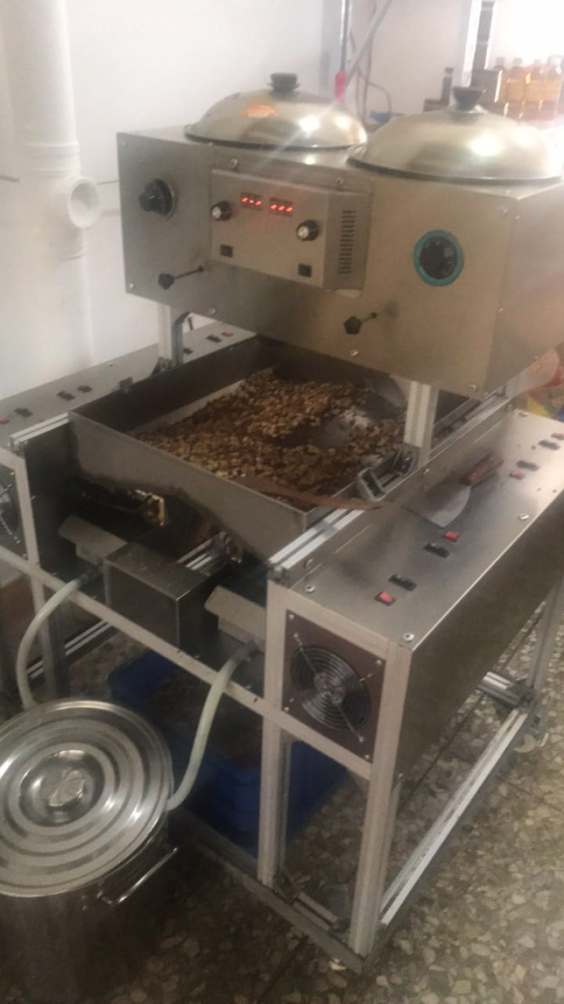 花生渣花生麸饲料化肥鱼料