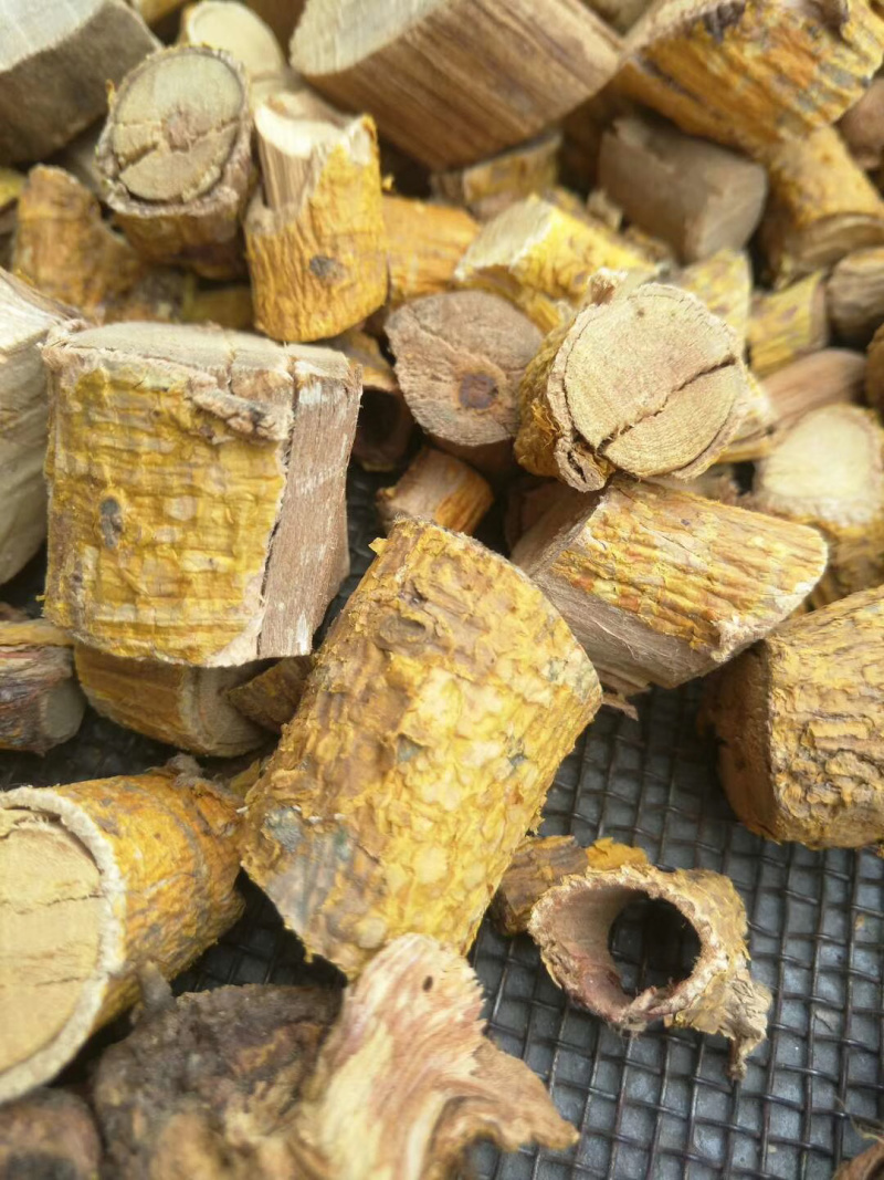 中药材穿破石根，批发中药材，冷背药材，原料药，中药细粉