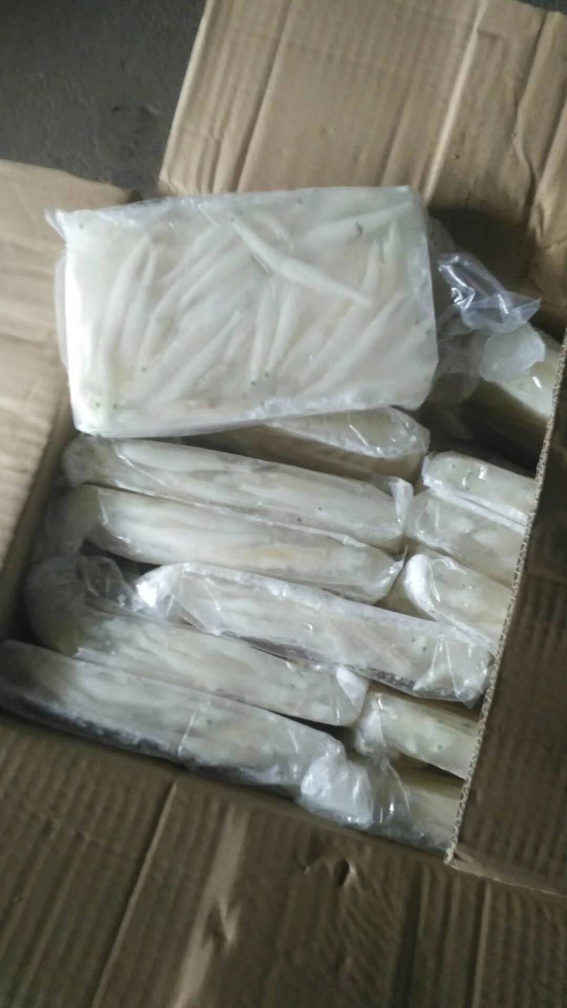 8—10cm的淡水大银鱼