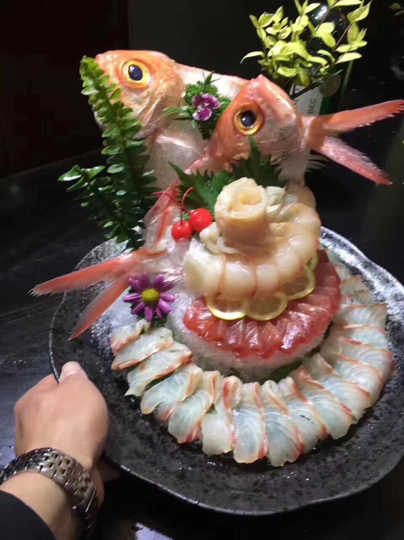 红皮刀加吉鱼钓口深海刺身鱼食材日式料理