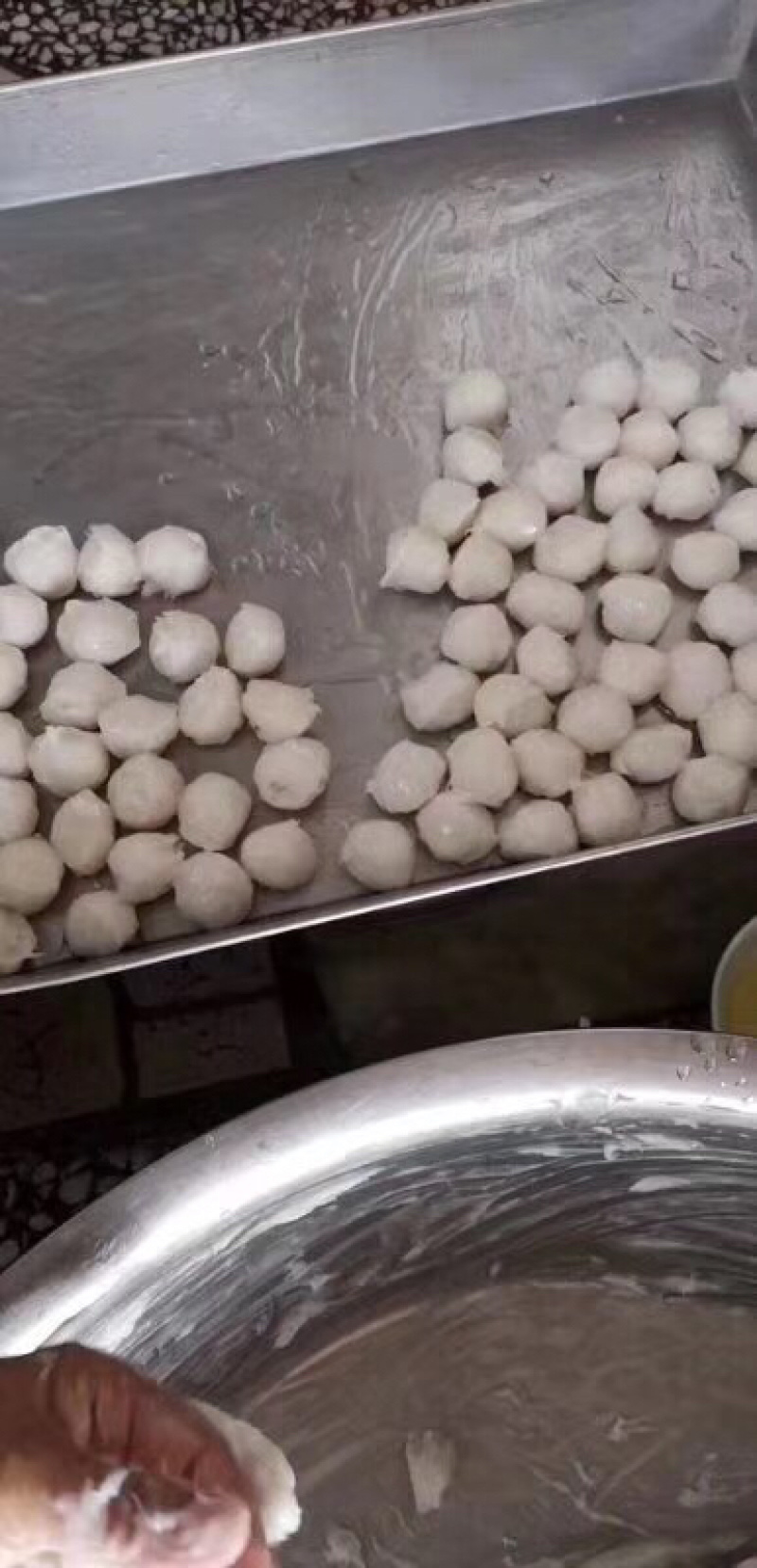 墨鱼丸