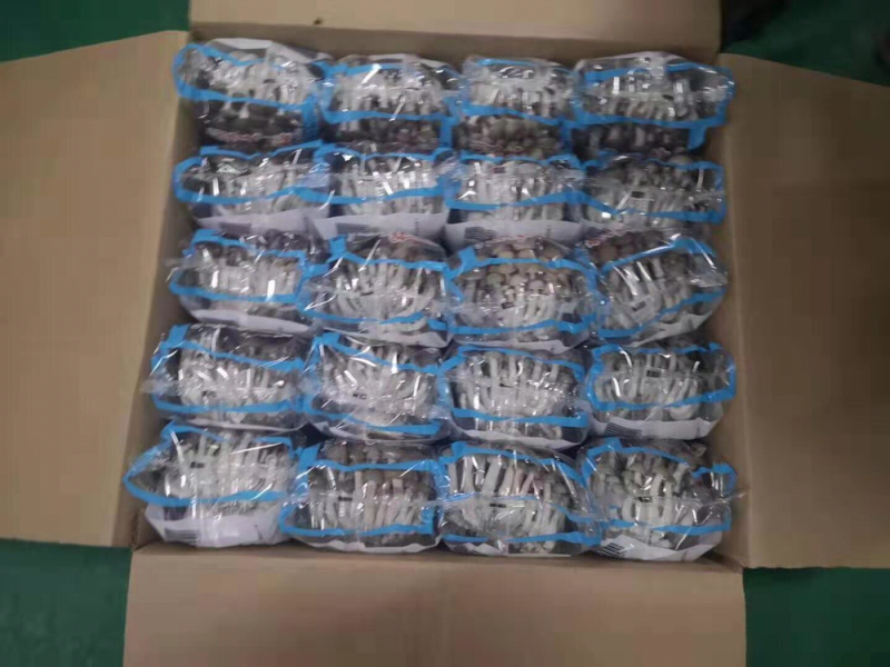 盒装白玉蟹味菇