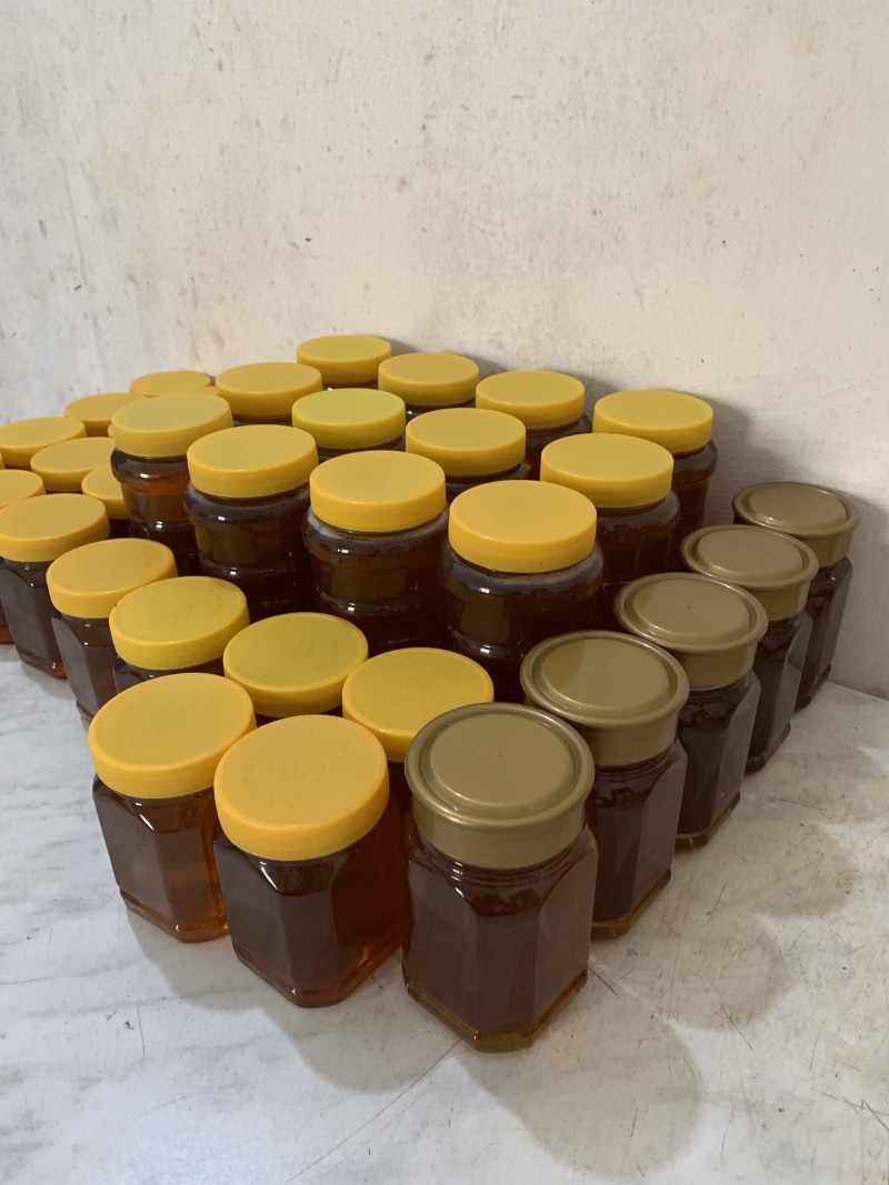 出售纯天然成熟蜂蜜