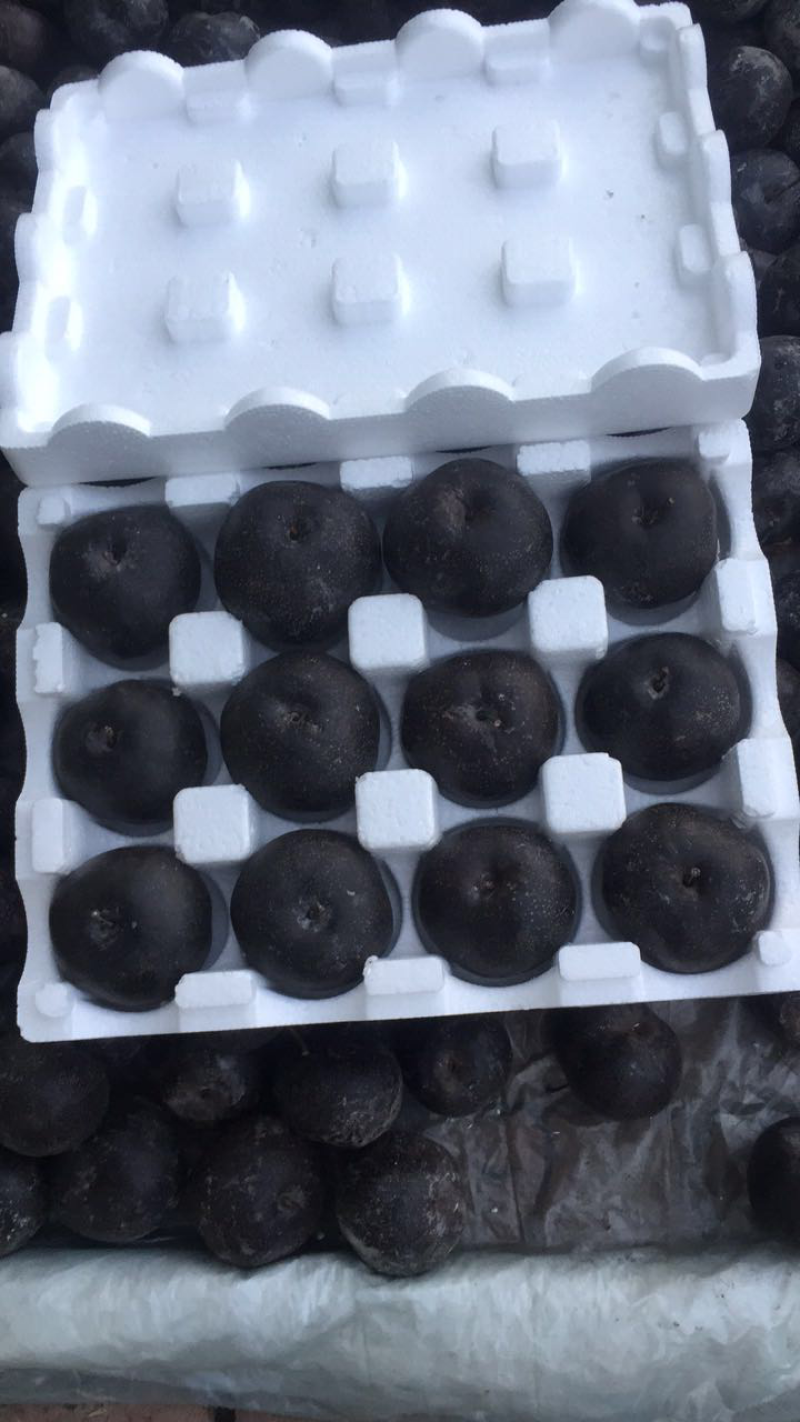 现货，精品苹果梨冻梨，330克以上，可长期合作