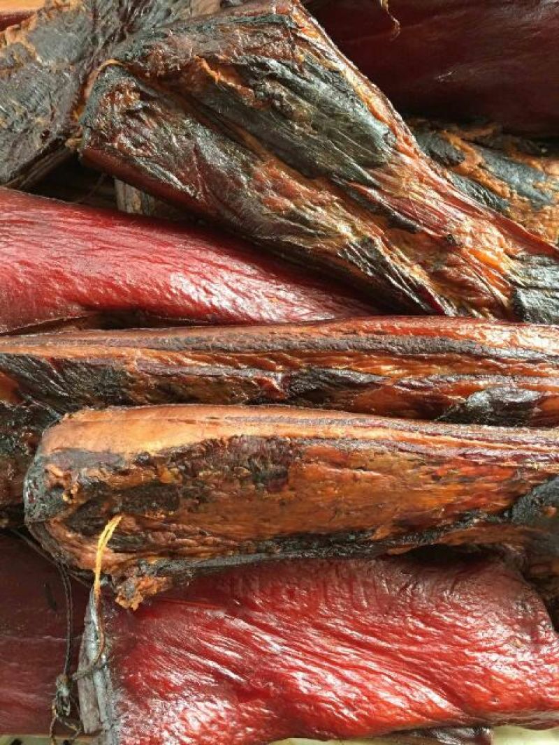 腊肉食用后腿肉加工