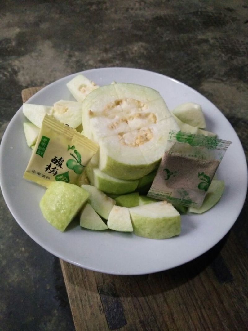 广西北流纯芭乐白心番石榴瘦身果热带水果，香糯软
