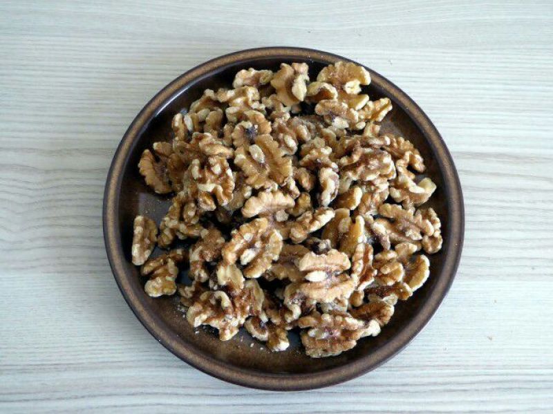 山核桃去皮干
