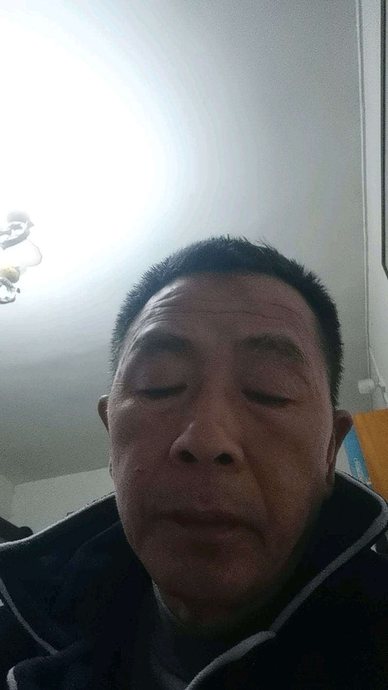 w-默科特