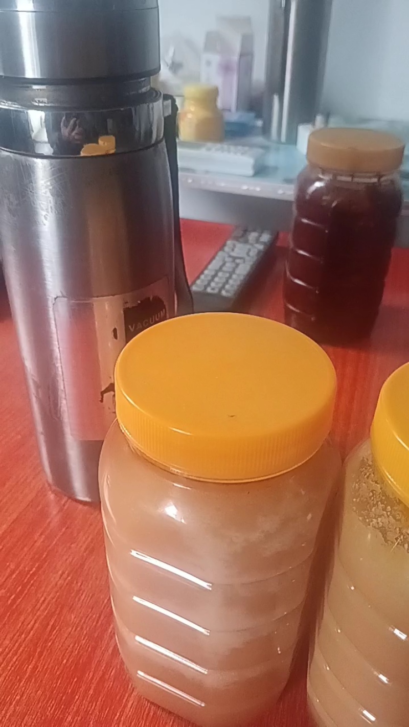 湖北郧西景阳王小邦正宗土蜂蜜