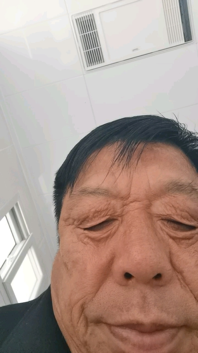 【精品】膜袋红富士苹果，质量保证，产地直发货量充足欢迎选购