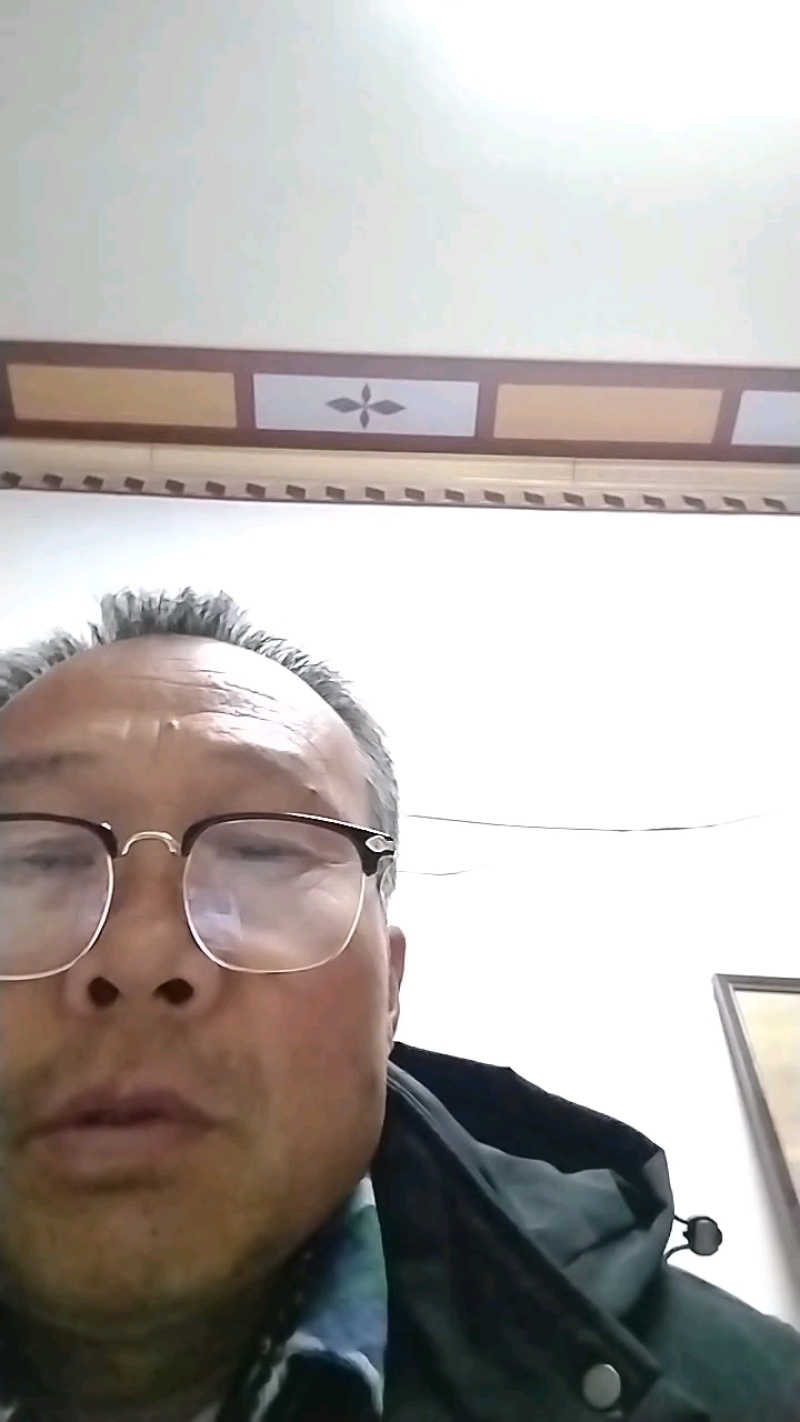 红根蒜苗。