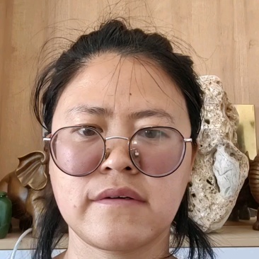 红颜草莓