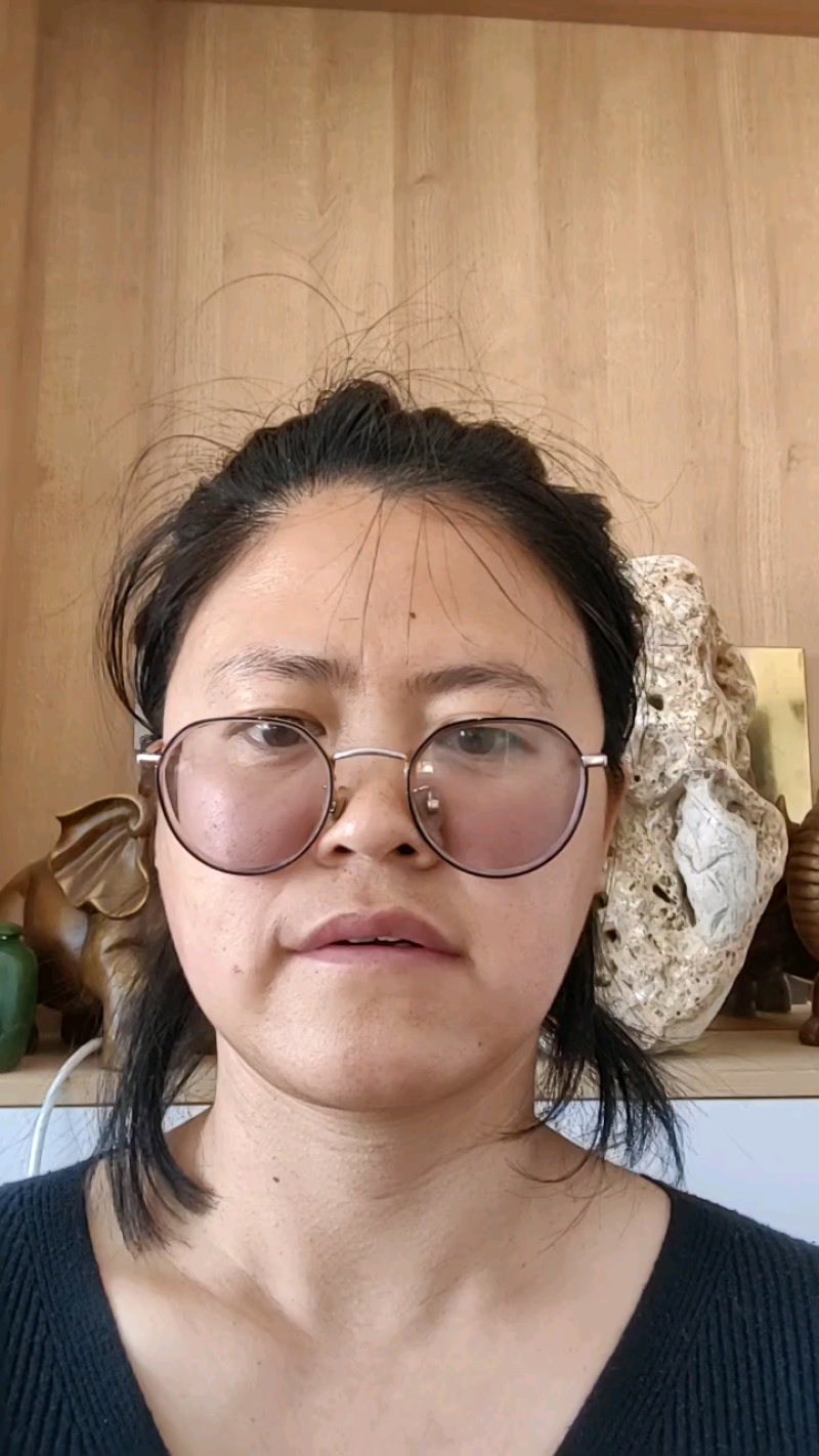 红颜草莓