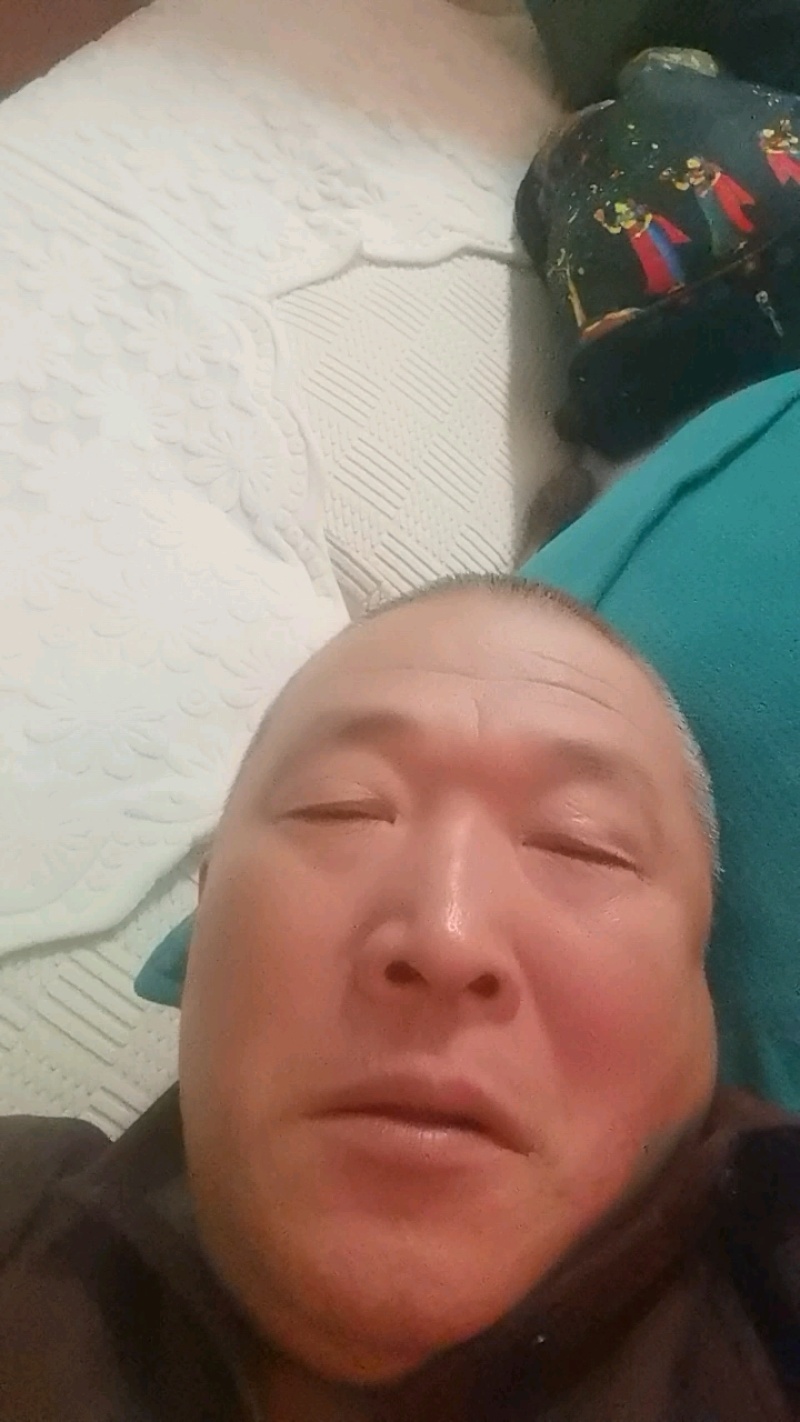 苹果【红富士苹果】，支持视频看货，可发往全国市场！