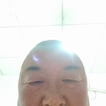 河北辛集皇冠梨，个大色白，口感脆甜核小无渣走市场电商都可