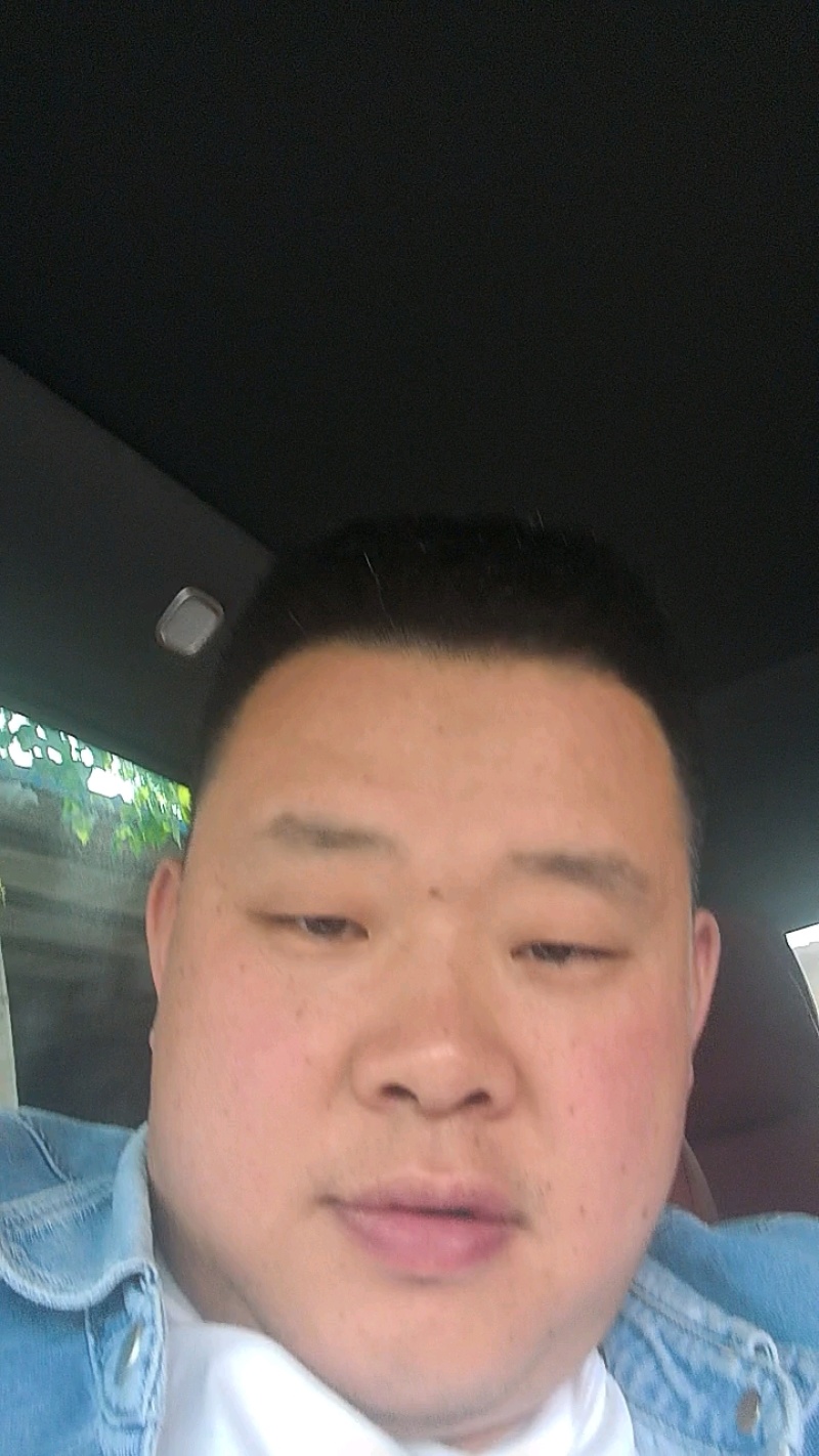 香梨，礼盒香梨大量供应，河北产区大量接单欢迎采购