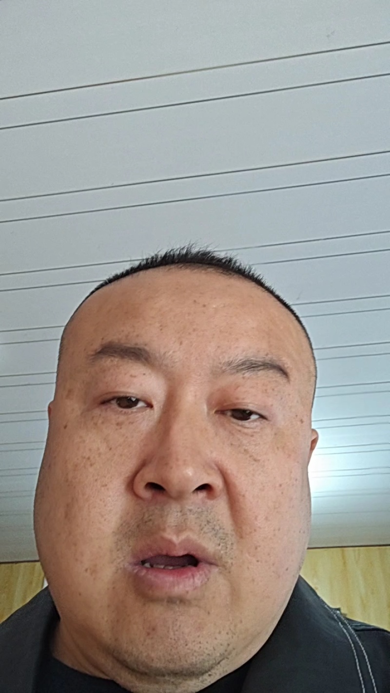 红颜草莓苗产地直发免费提供种植技术指导