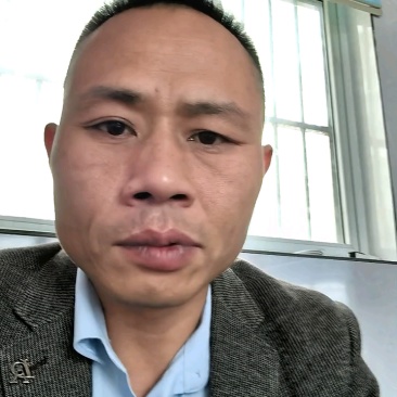 石磨面粉***无提取保留小麦胚芽和麦芯农村自磨面粉老味面