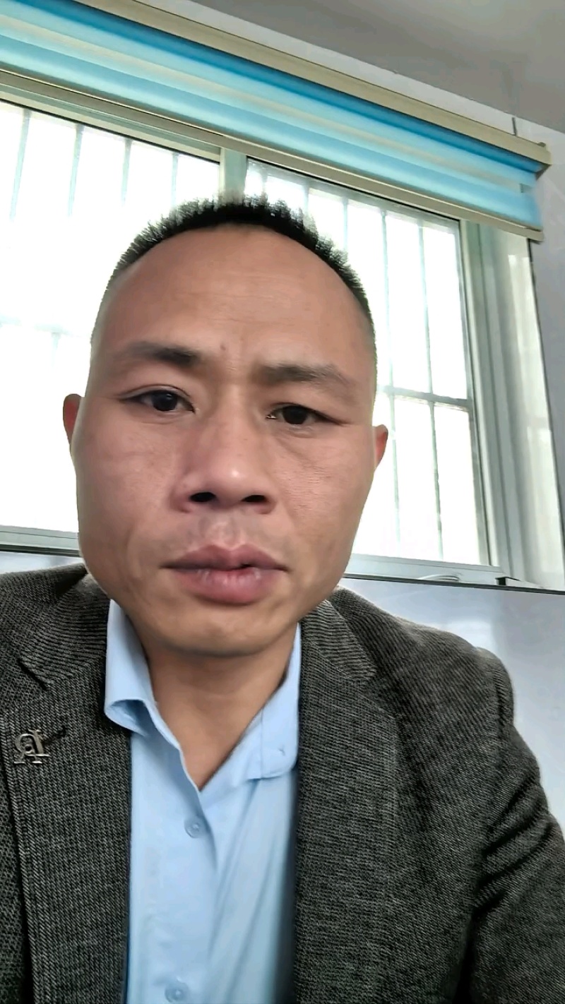 石磨面粉***无提取保留小麦胚芽和麦芯农村自磨面粉老味面