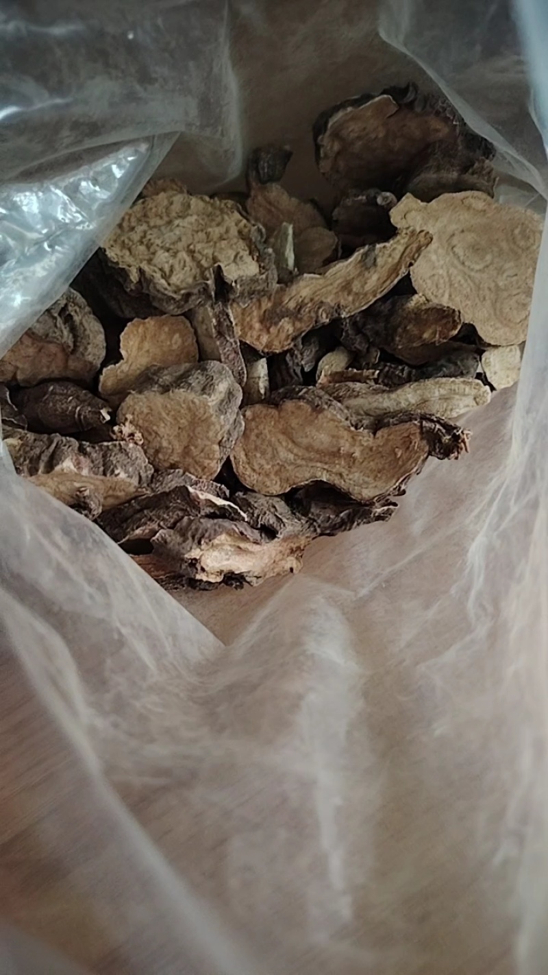 何首乌大量精品，中药材有货四川何首乌货量充足价格优惠