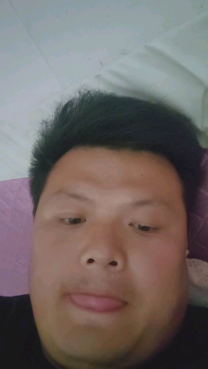 山东菏泽牡丹区水果黄瓜产地。