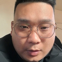 产地直发皇冠梨，各种型号，货源充足，欢迎新老客客商