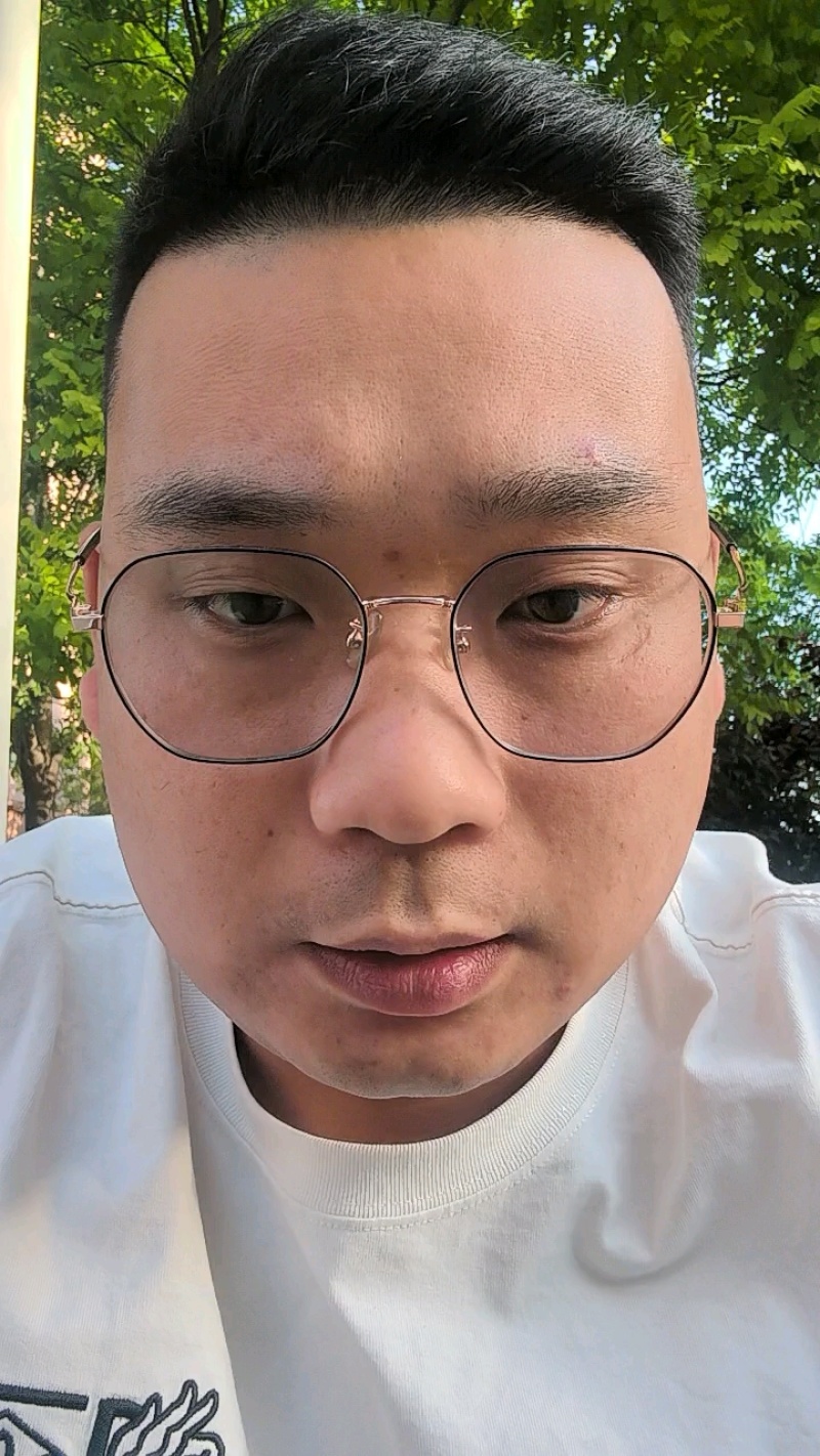【产地批发】大鸭梨薄皮多汁价格美丽可视频看货
