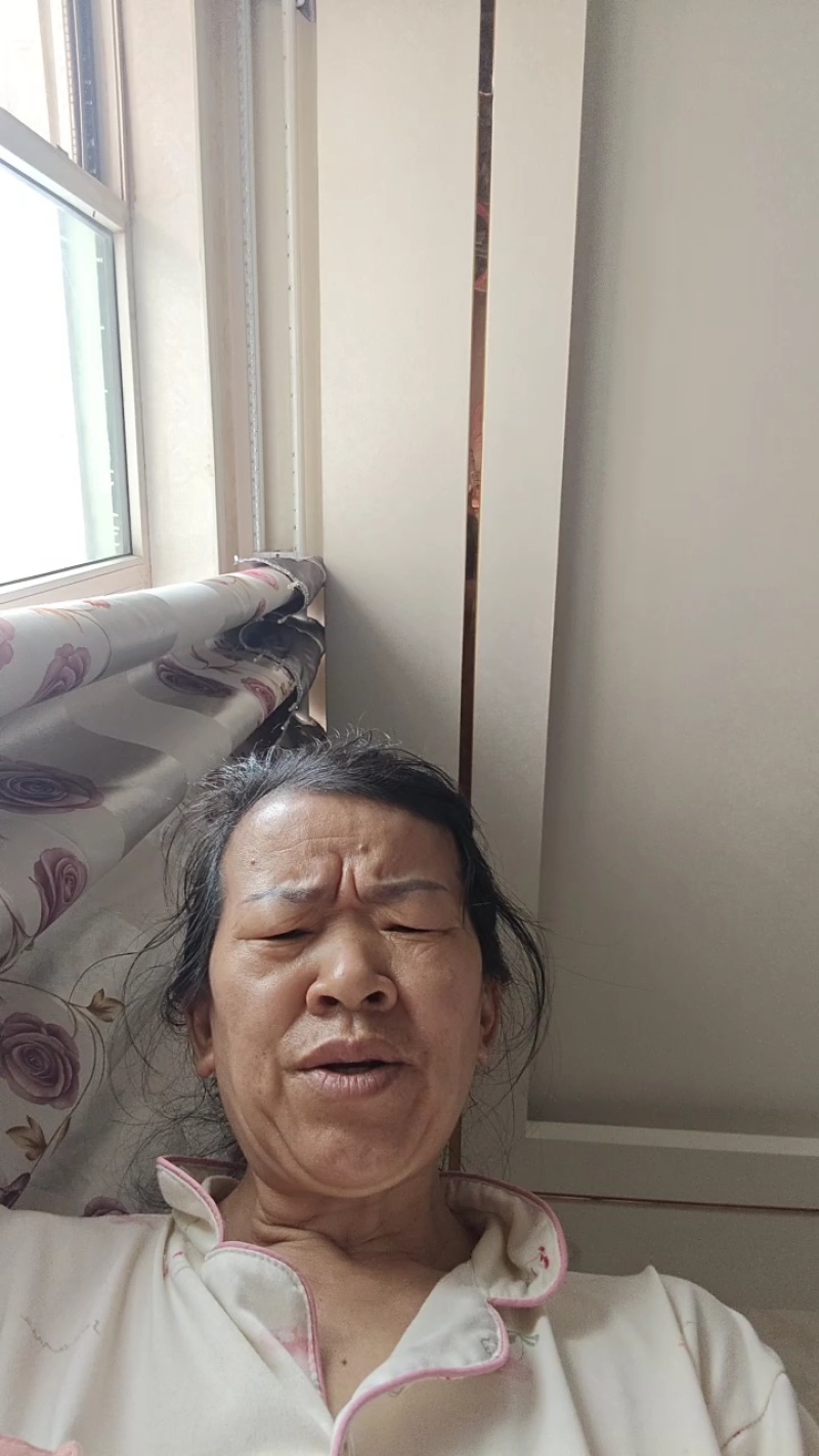 新疆小白杏