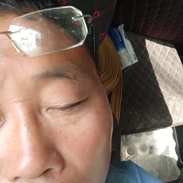 沙土地铁棍山药,质黄色正,囗感细腻,糯香。