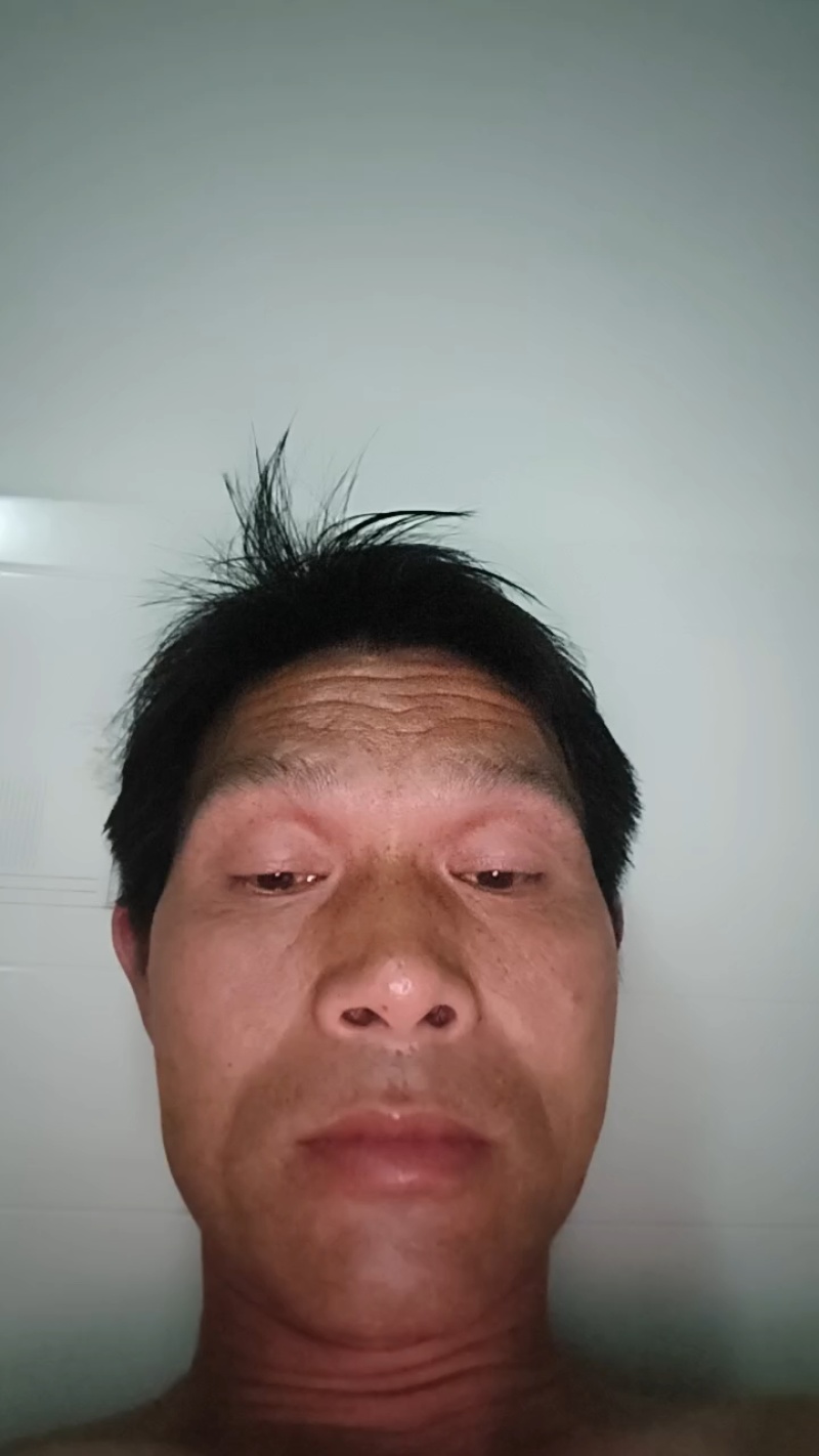 湖北正宗土鸡蛋走地鸡散养自家养殖/视频看货