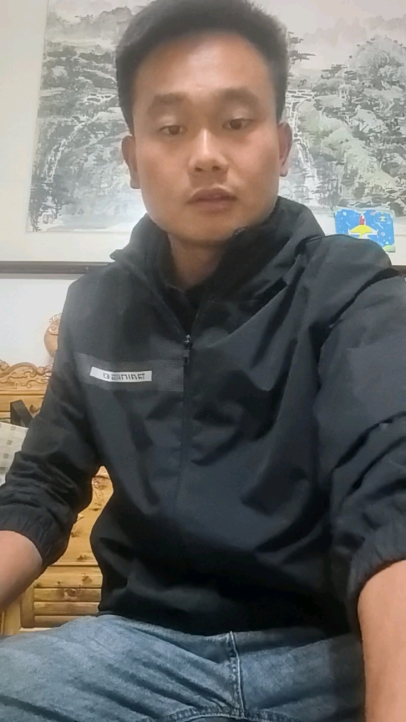 山东优质地栽蓝莓树苗，带花带果，带土球发货，产地直发！