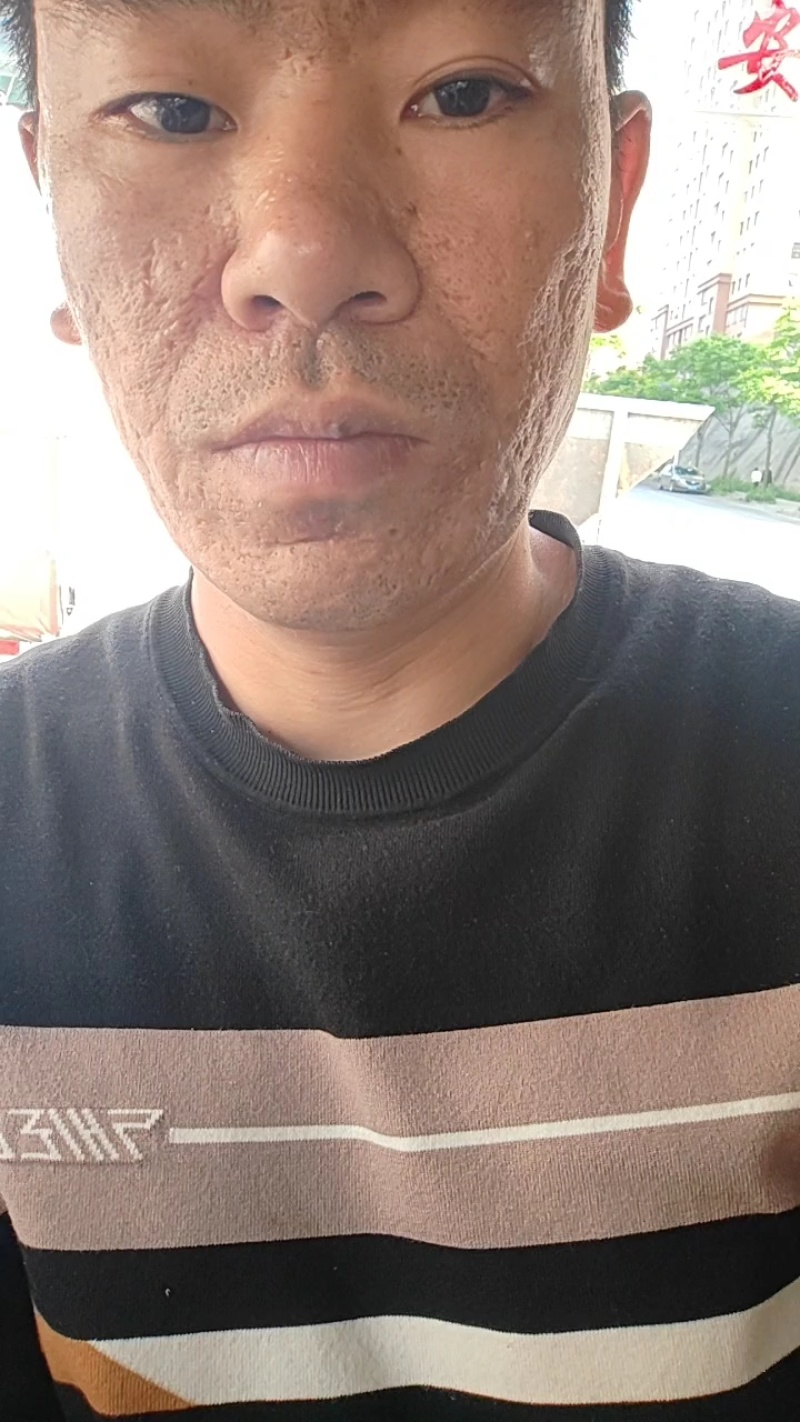 云南特产蜂蜜土蜂蜜全国可发欢迎咨询电联