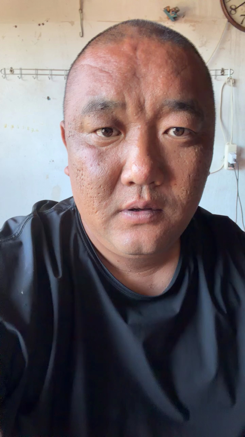 硬粉西红柿基地直发一手货源量大从优价格美丽