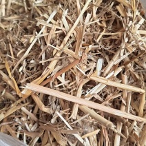 河南正阳优质小麦秸秆，牛羊马驴草料，揉丝压块，八个锣草粉