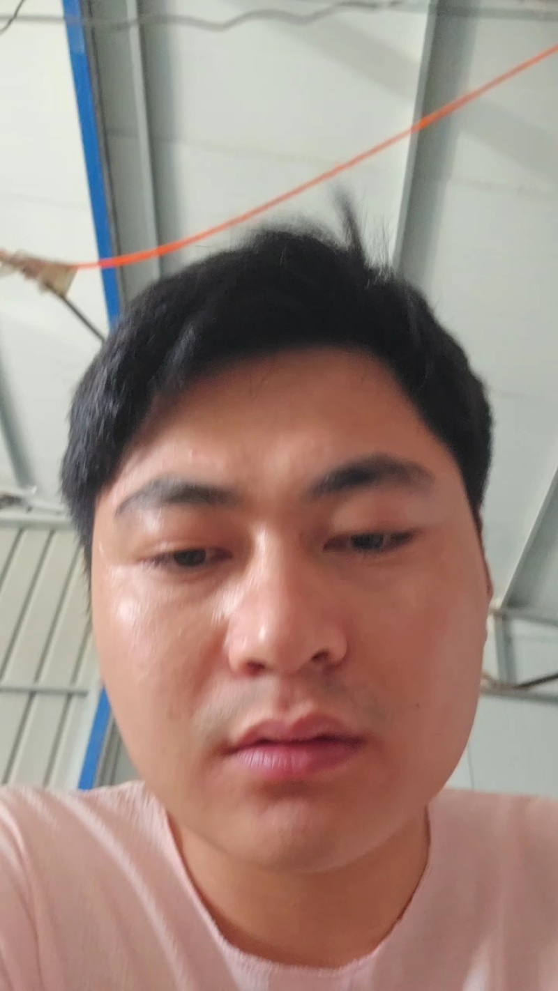 砀山苏脆一号6两以上，精品水果个头匀称有需要的主页电话