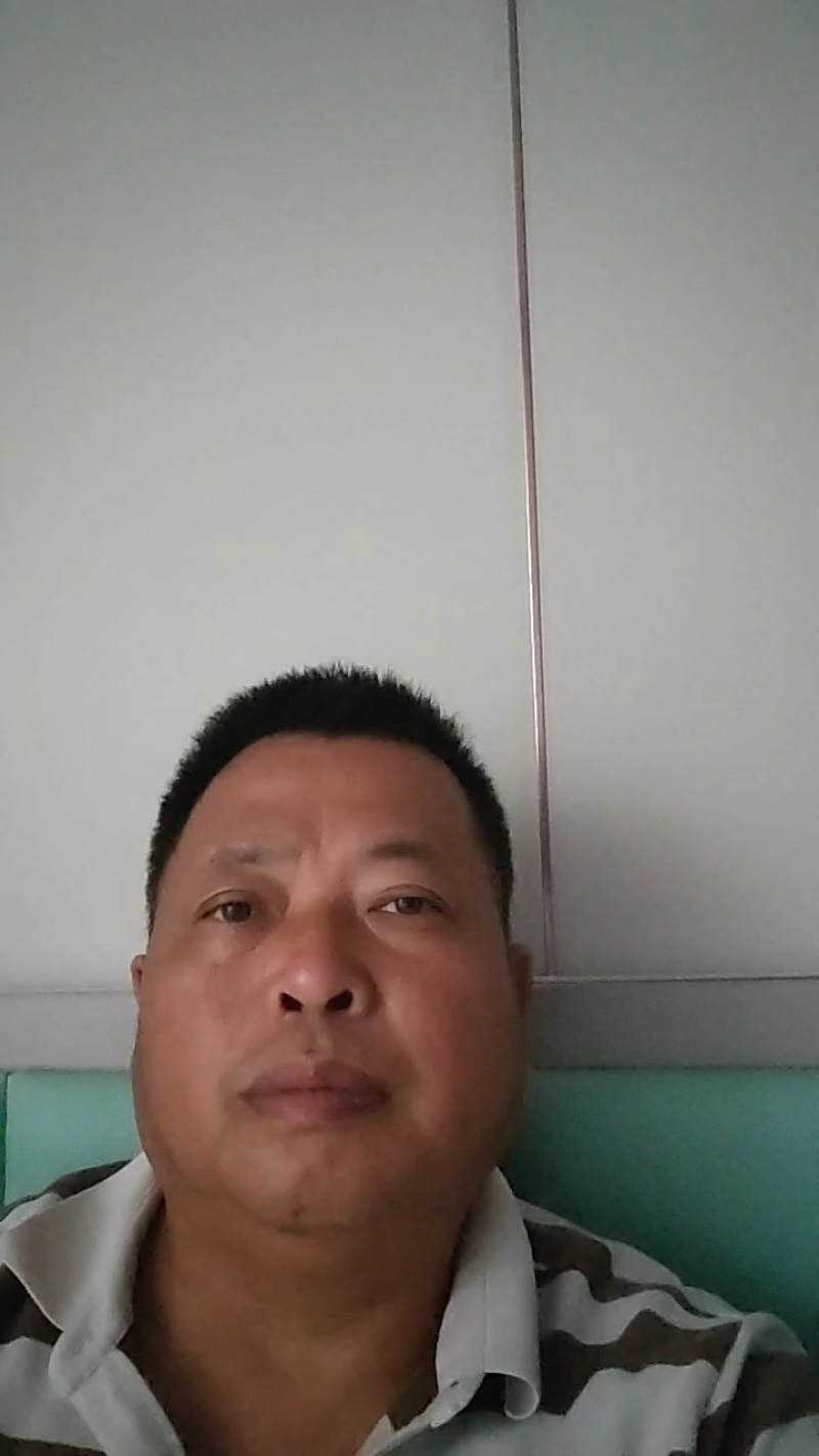 陕西甜王西瓜产地直销量大从优全国可发欢迎视频看货