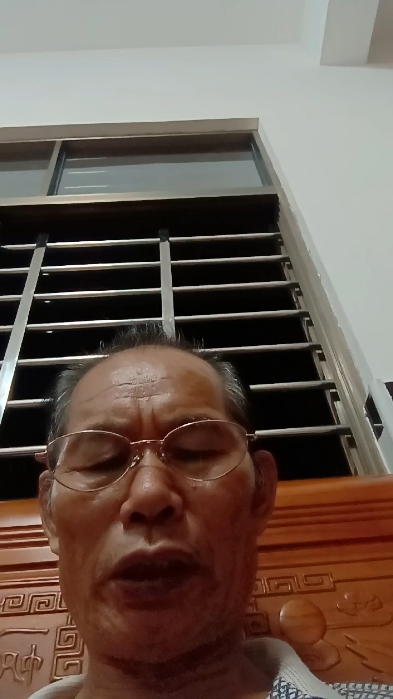 卖龙恨广东茂名龙眼大量上市中，产地亘供质量保证适合全国发