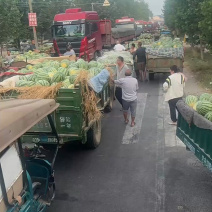 有籽美都西瓜，货源充足，口感好，无畸形质量三包