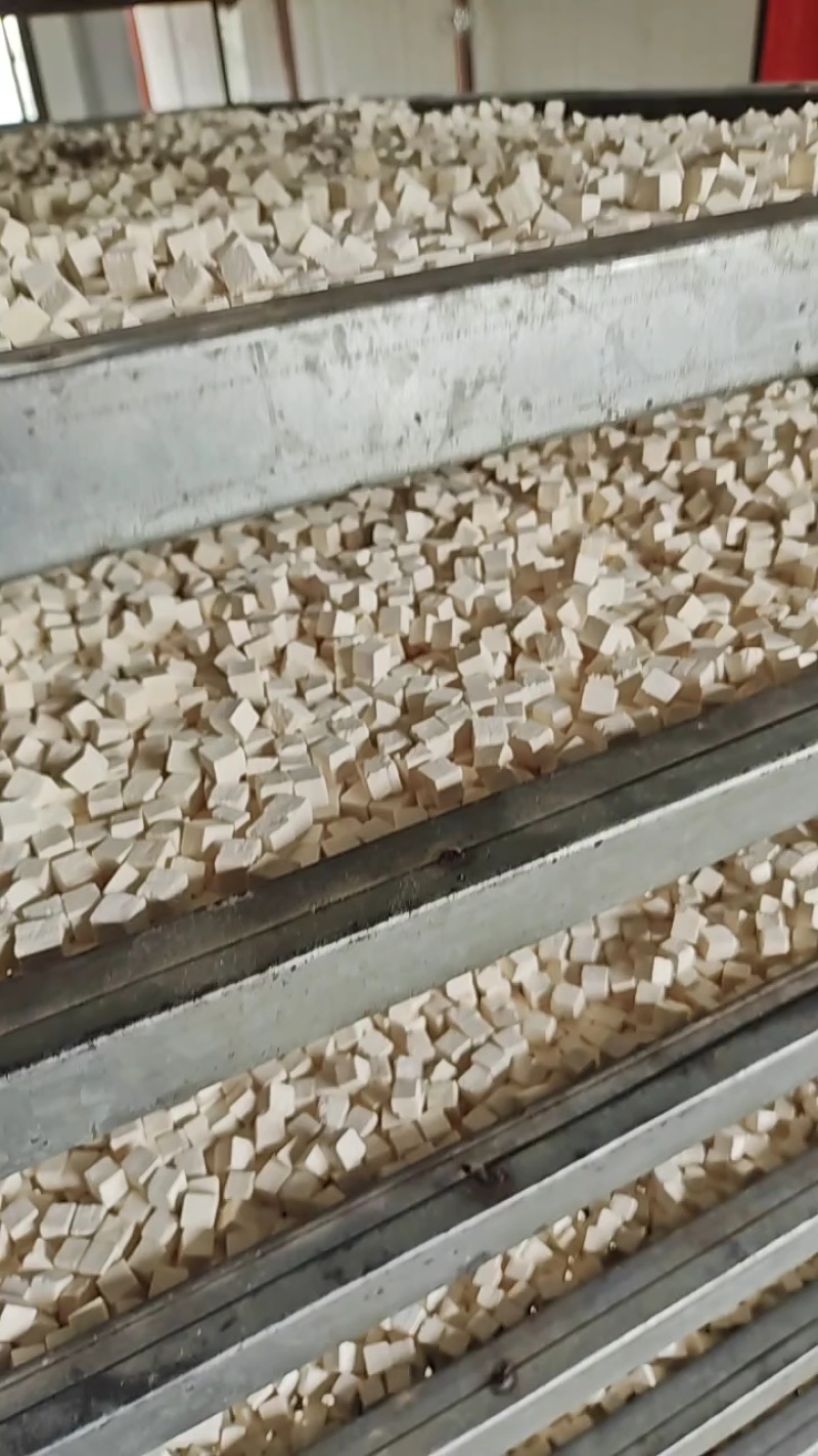 精品茯苓岳西茯苓纯白丁颗粒包邮过筛无杂质